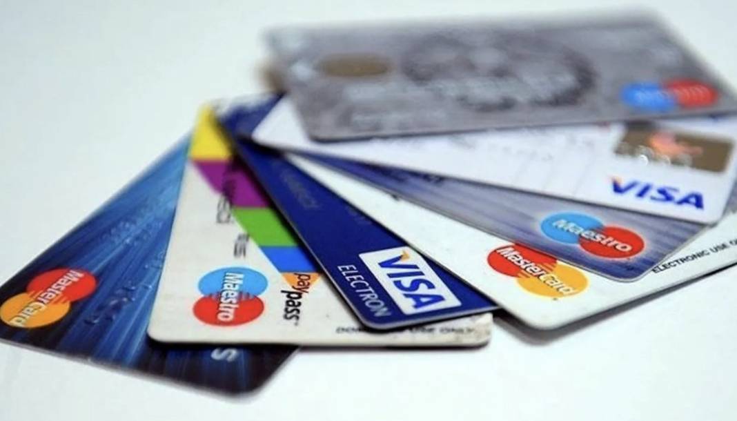 Kredi kartı limitleri düşüyor: 3 gün sonra geçerli olacak 1